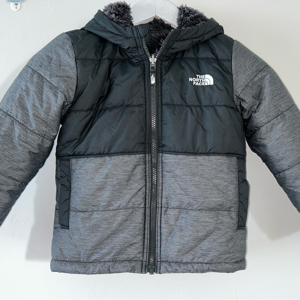 The North Face Kids reversible MT Chimbo Full Zip Hooded Insulated Jacket
